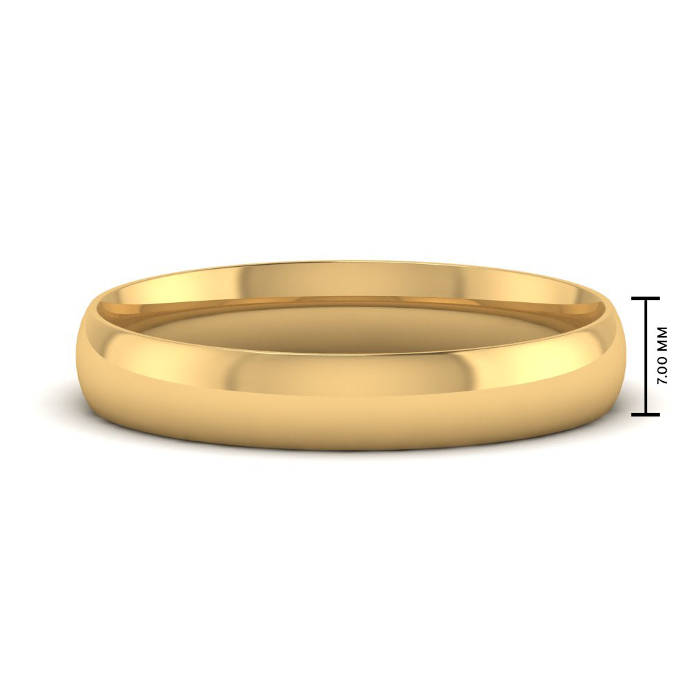 7 MM Classic Comfort Mens Wedding Band In 14k Yellow Gold | Cuts & Carat