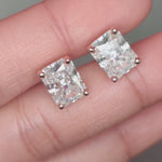 Load and play video in Gallery viewer, 1/2 To 4 Carat Radiant Cut Lab Created Diamond Women Stud Earring 14K Gold
